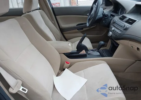 2010 Honda Accord 2.4 Lx-P из США, поврежденный, VIN 1HGCP2F47AA142146